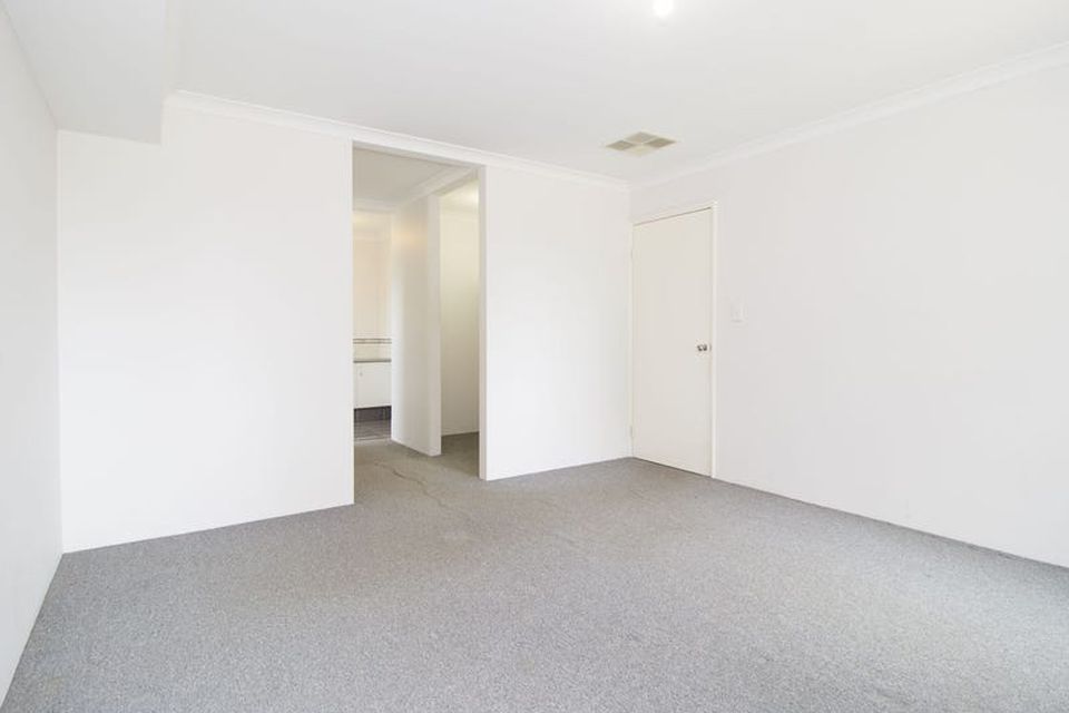 1 Ballaballa Close , Baldivis