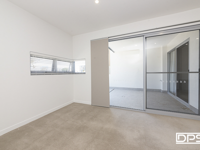 5 / 8 Hawksburn Road, Rivervale