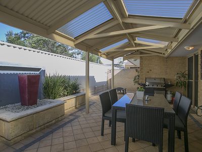 3/10 Helmsley St, Scarborough