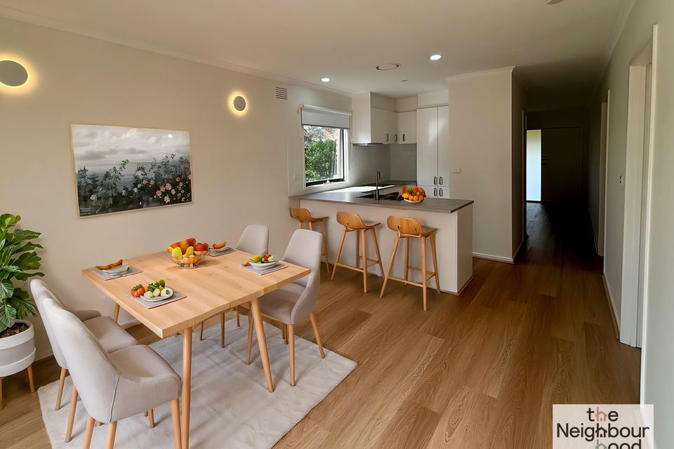 1 / 10 Templewood Crescent, Avondale Heights