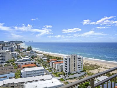 16F / 973 Gold Coast Highway, Palm Beach