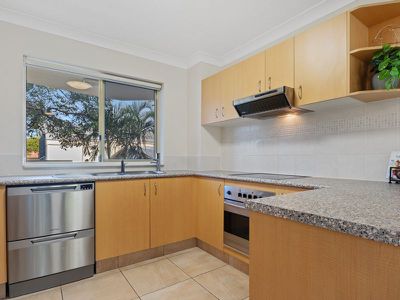 39 / 437 Golden Four Drive, Tugun