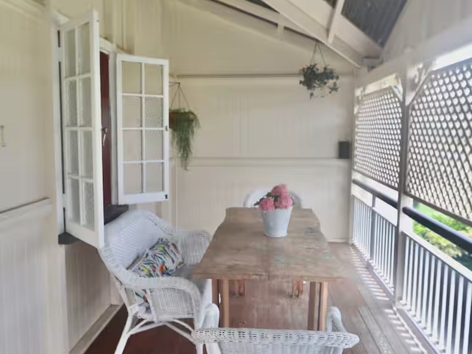 17 Denham Street, Stanthorpe