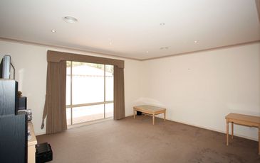 19 Tantallon Boulevard, Beaconsfield