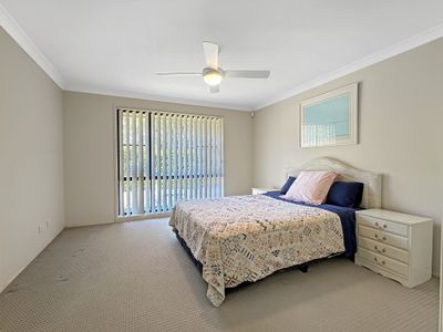 17 Broughton  Cct, Tanilba Bay