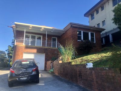 2A Staff Street, Wollongong