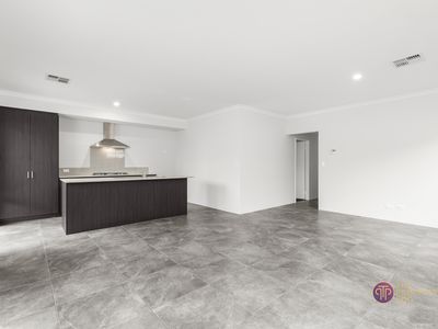 96 Dotterel Way, East Cannington