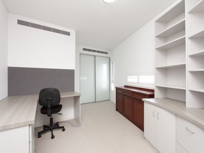 806 / 21 Bow River, Burswood