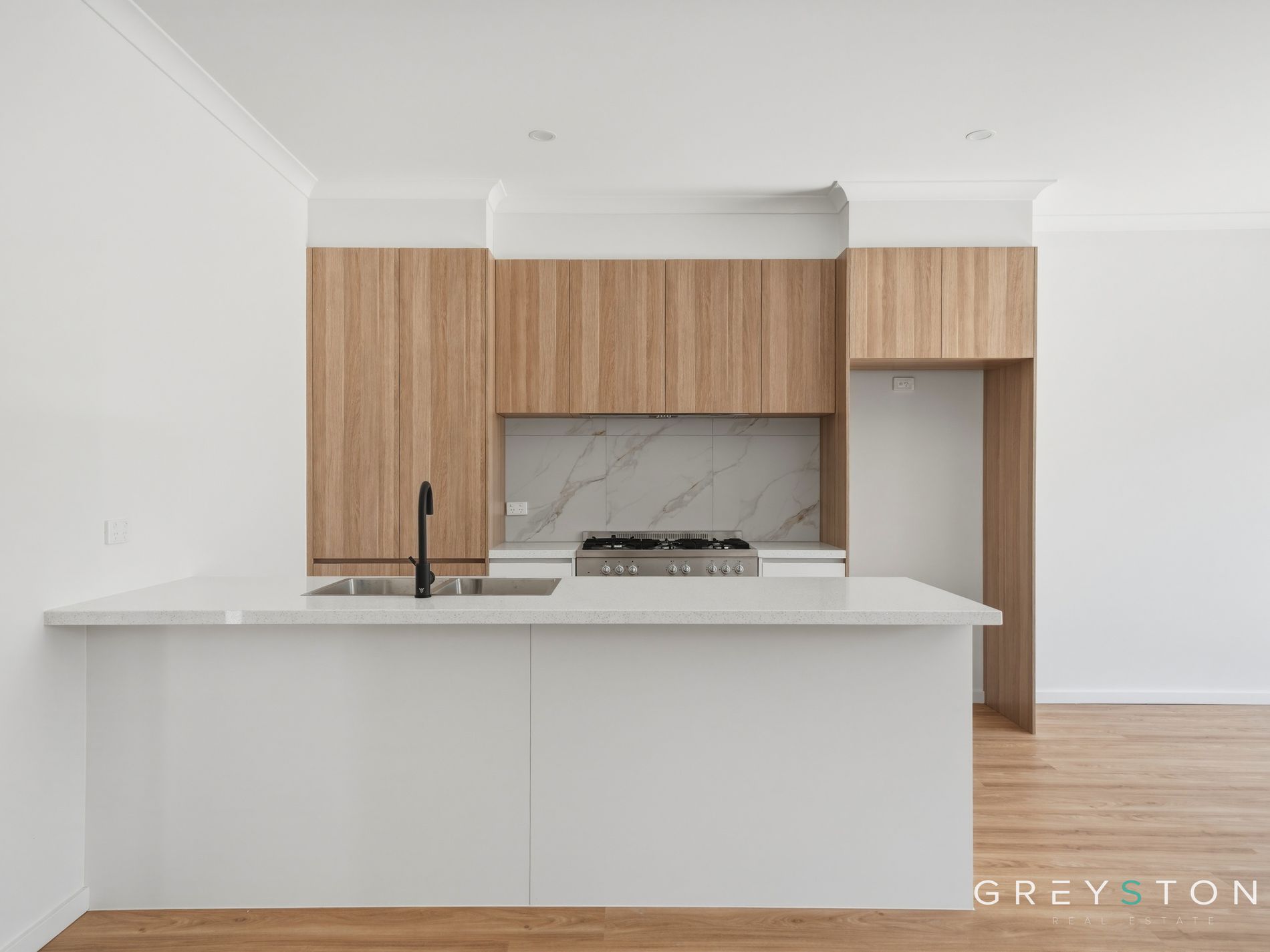 26 Pine Cone Walk, Fraser Rise