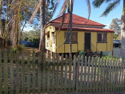 4 Charlotte Street, Blackstone