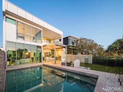 31 Waterline Cres, Bulimba