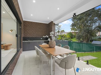 16A Woods Avenue, Cabramatta