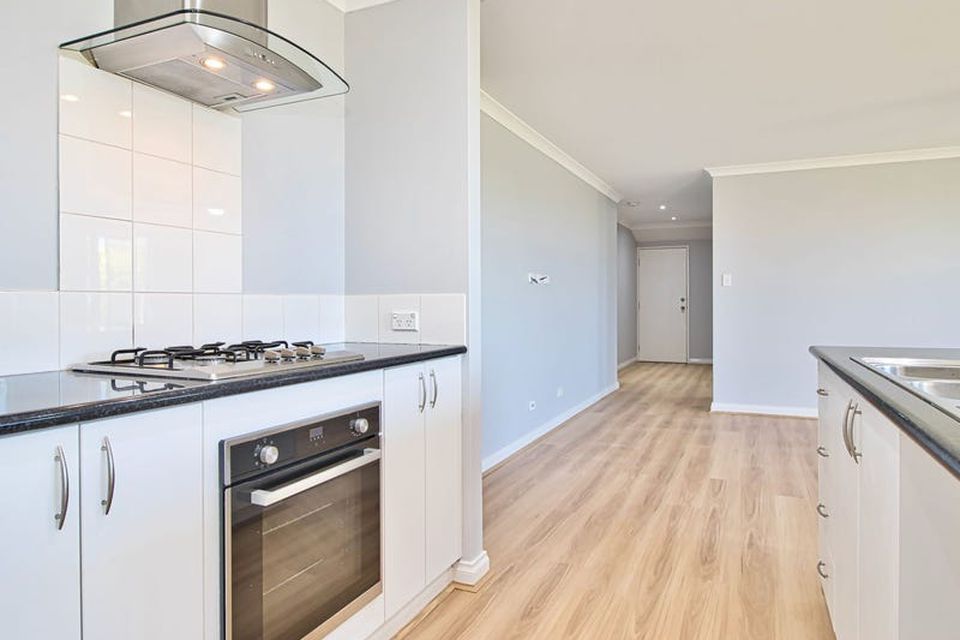 17 Forward Street , Baldivis