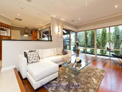 4 Latifa Close, Ocean Reef