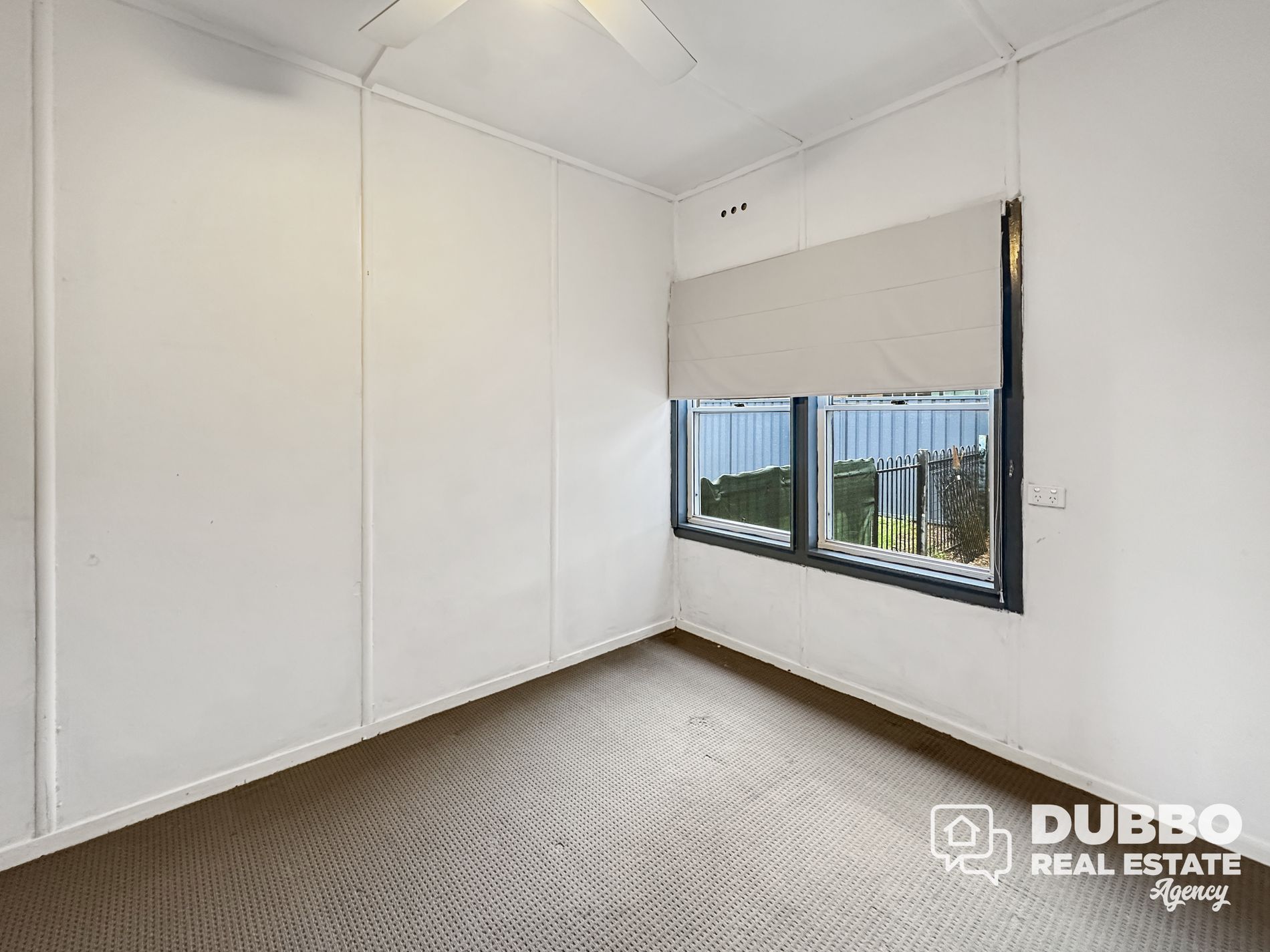 2 / 4 Gloucester Avenue, Dubbo