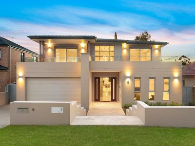 8 Oakes Avenue, Eastwood