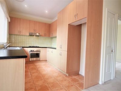 74B Pine Street, Reservoir