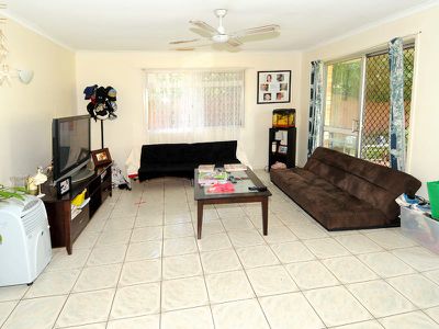 22 Warung Avenue, Maroochydore