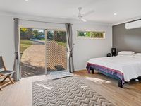 93 Henry Cotton Drive, Parkwood