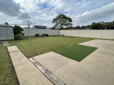 8 Nimbin Avenue, Hoxton Park