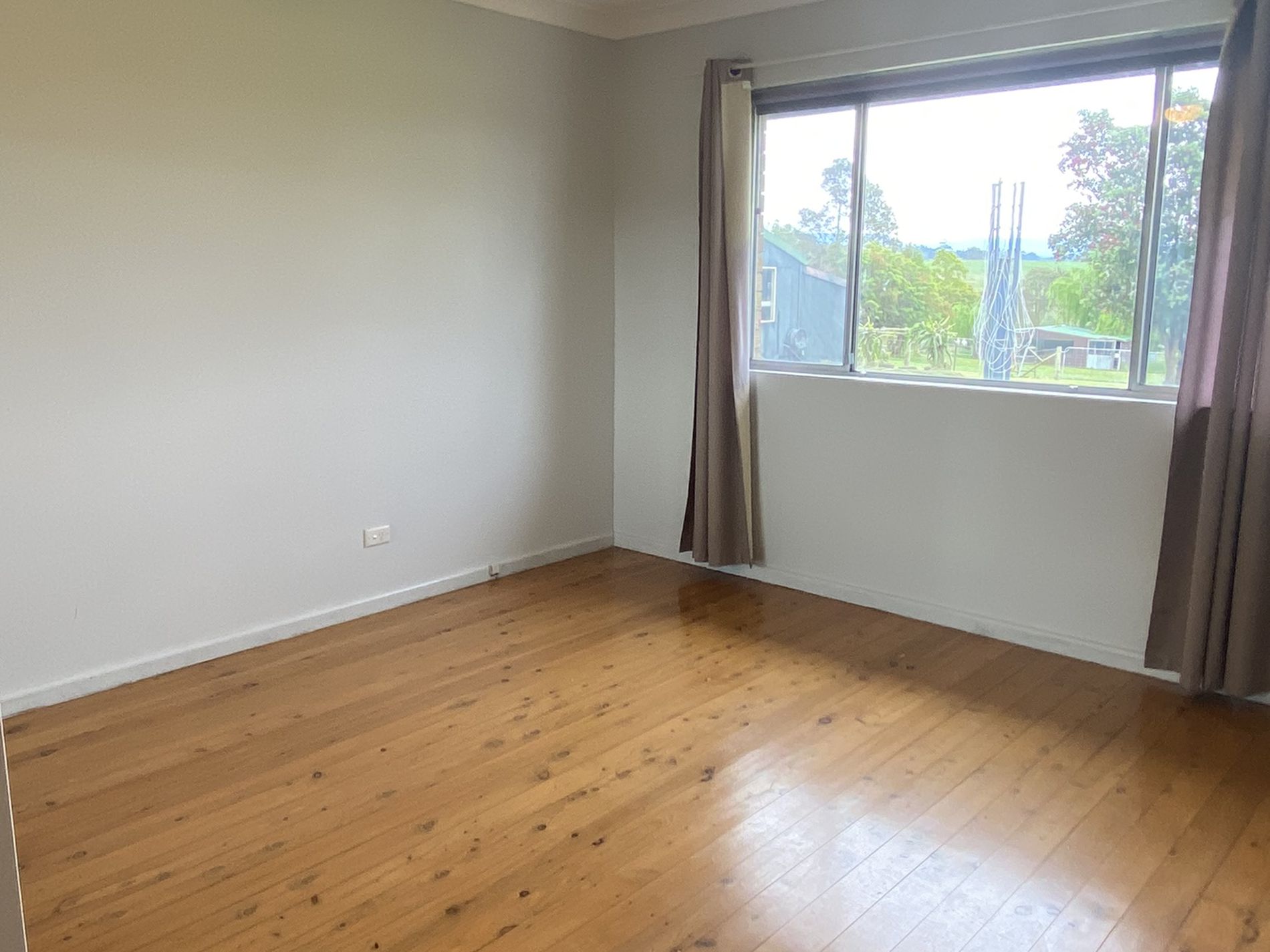 6 Little Forest Road, Little Forest