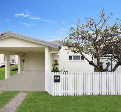 28 Tenth Avenue, Railway Estate