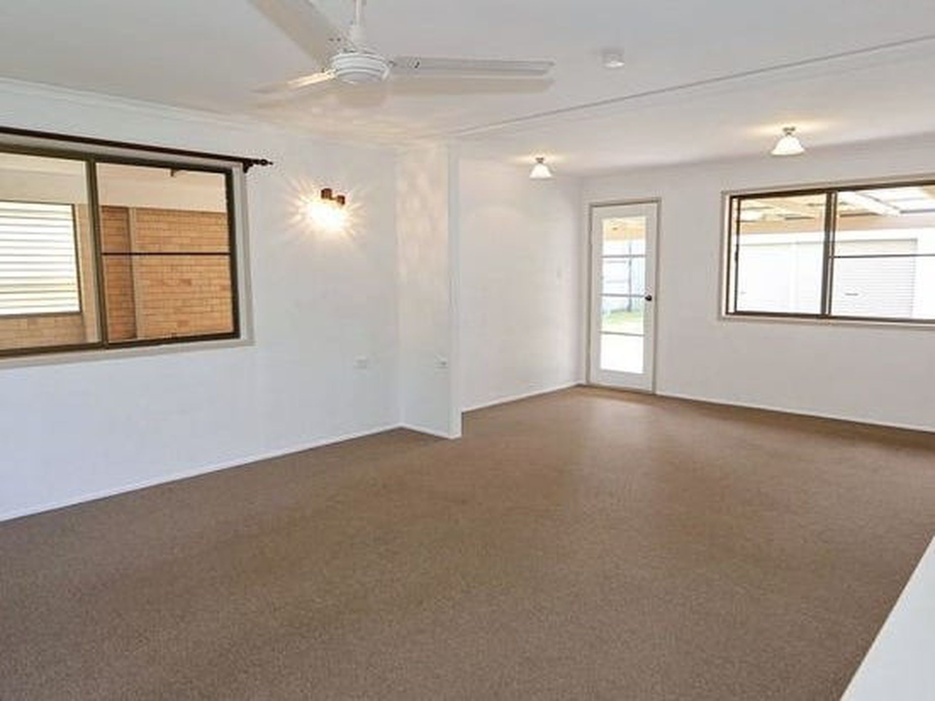 14 Emperor Street, Woodgate