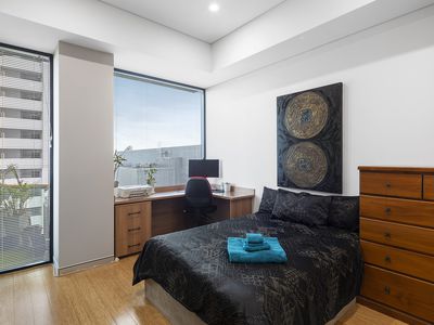24 / 255 Adelaide Terrace, Perth