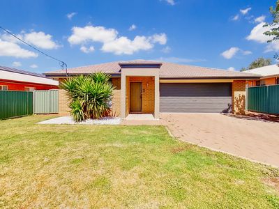 38 Yulong Street, Dubbo