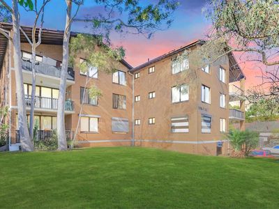 7 / 33 Sir Joseph Banks Street, Bankstown