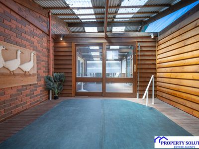 6 Glenview Crescent, Frankston
