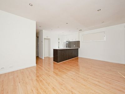 3 / 9 Bisdee Street, Hughes