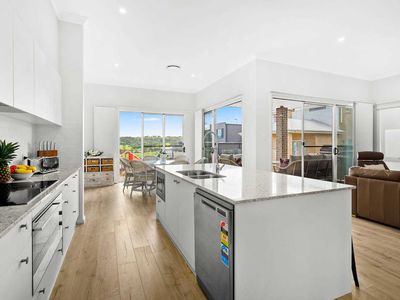 20 Aurora Avenue, Dunmore