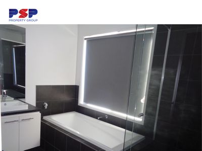 6 Chancellor Avenue, Werribee