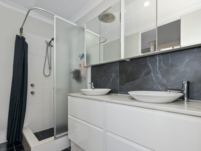 4 Riverland Drive, Ellenbrook