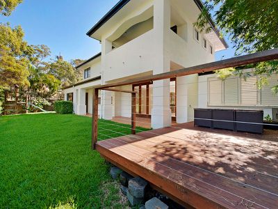 50 Great Southern Drive, Robina