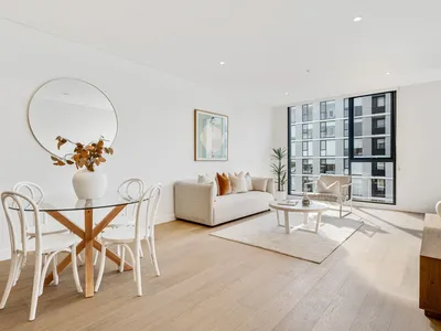 1221 / 25 Spurway Drive, Norwest