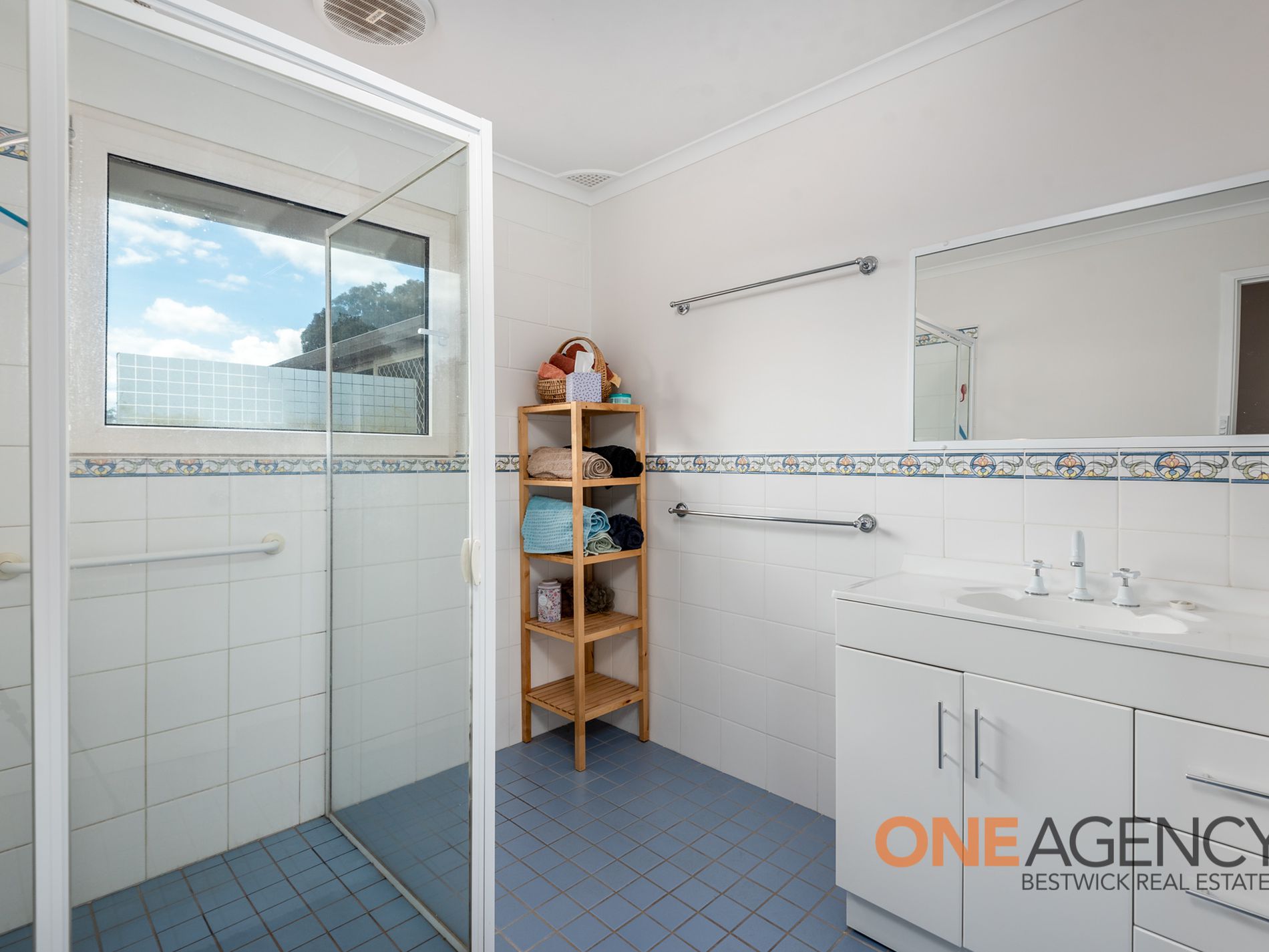 70 Christie Street, Raglan