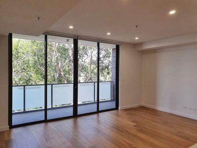 301 / 71 Euston Road, Alexandria