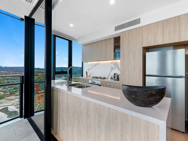 14804 / 5 The Darling Avenue, Broadbeach