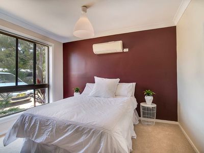 54 Narooma Drive, Ocean Shores