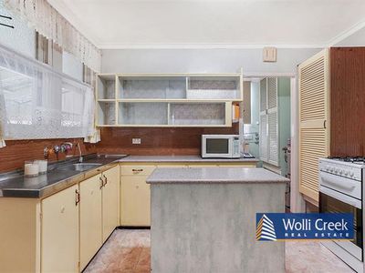 50 Clissold Pde, Campsie