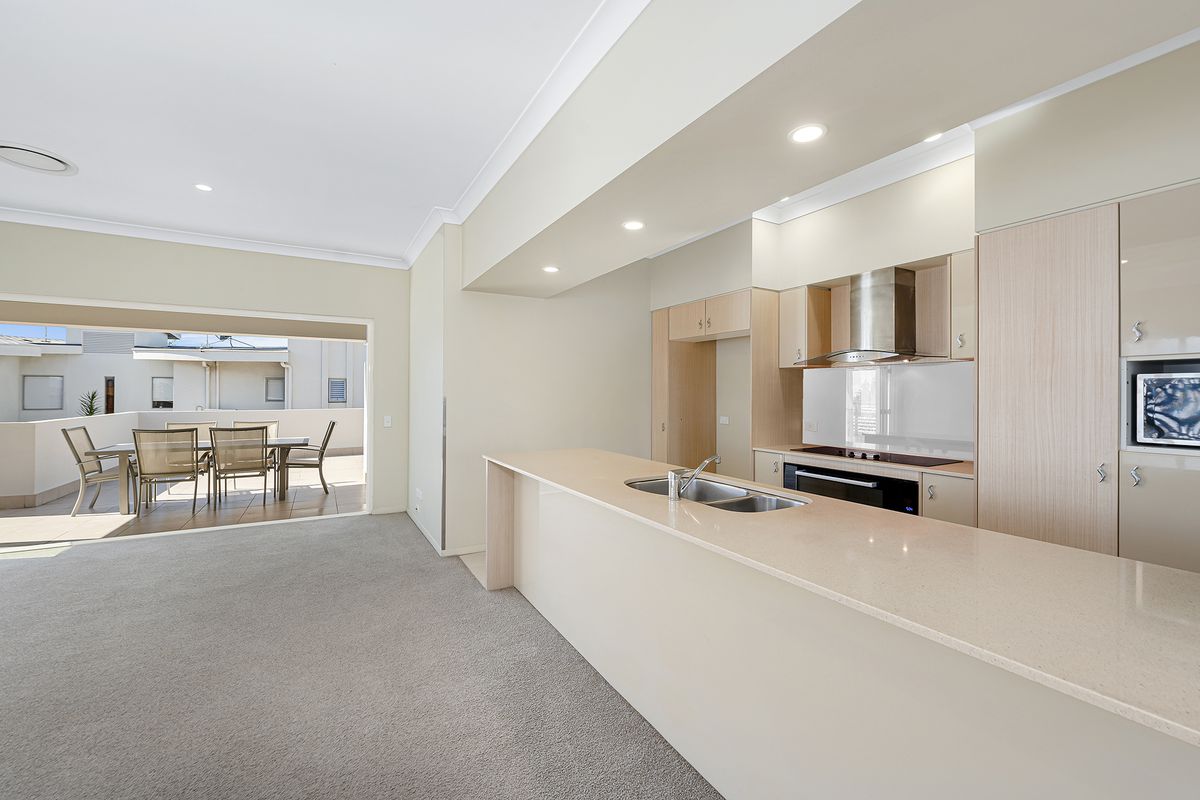 7 / 2367 Gold Coast Highway, Mermaid Beach