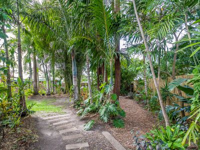 679 Boat Harbour Drive, Urangan