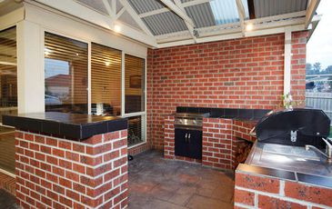 5 Mountain View Circuit, Beaconsfield