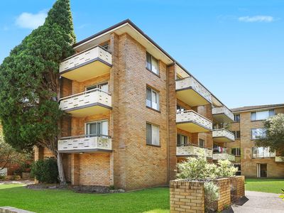 9 / 24 Carrington Avenue, Hurstville