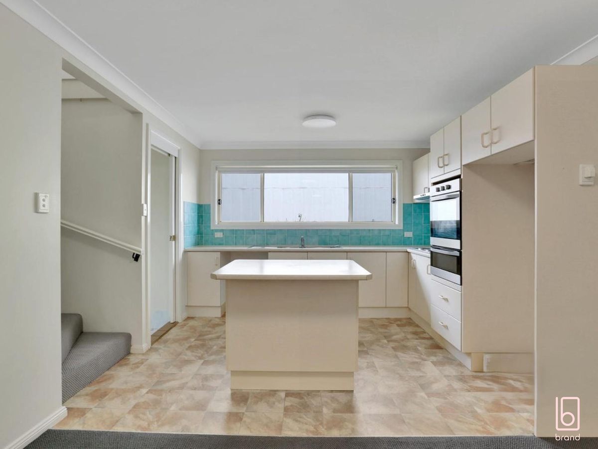 3 / 34 Showground Road, Gosford