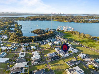 6 Bathers way, Morisset Park