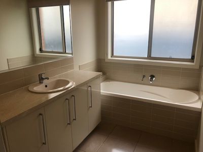 2 / 95 Cox Road, Norlane