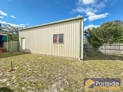 4 Poilus Parade, Tanilba Bay